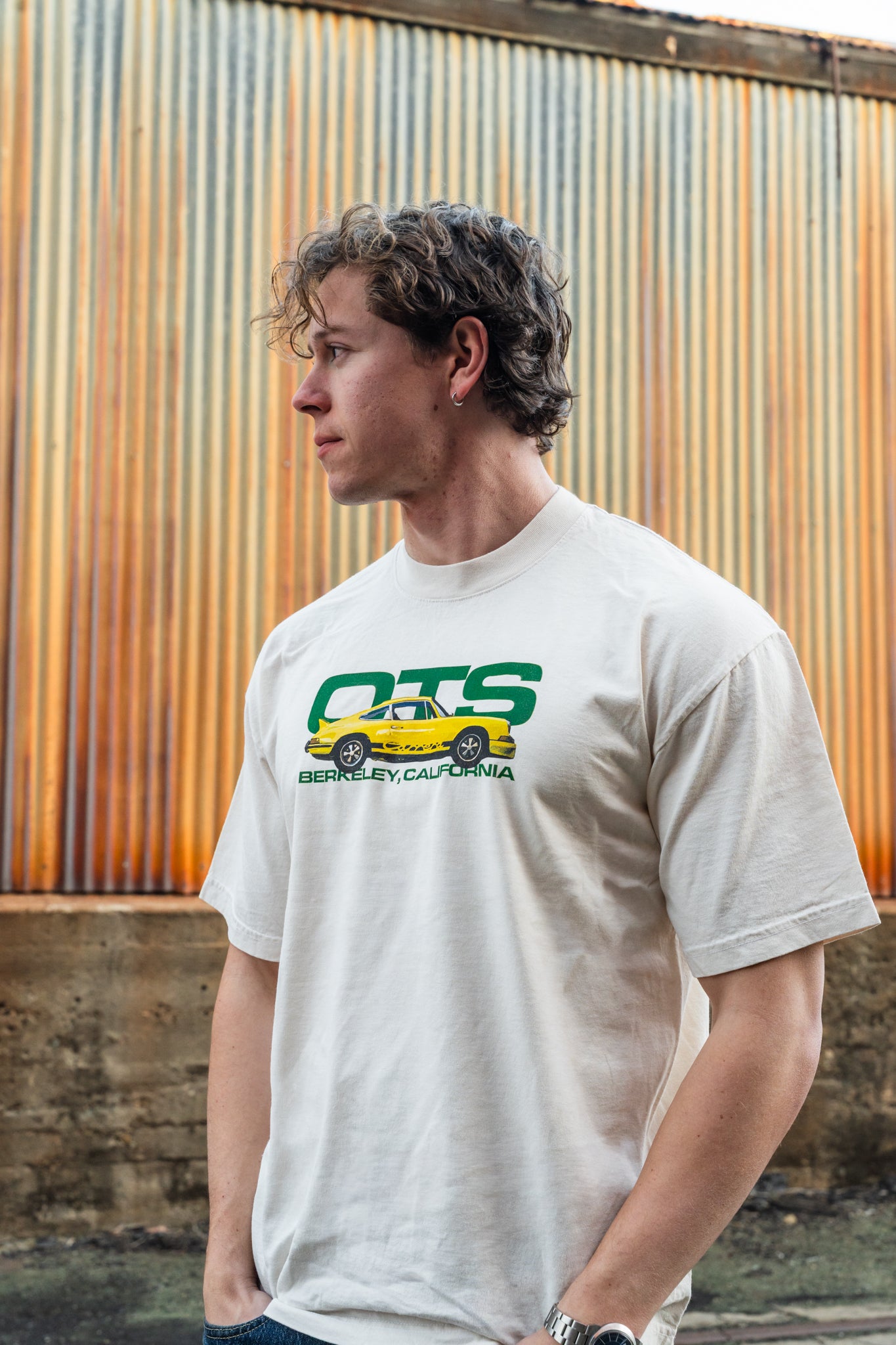 Cream OTS 73 Carrera RS tee